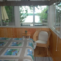 1birch-lakes-resort-cabin-02